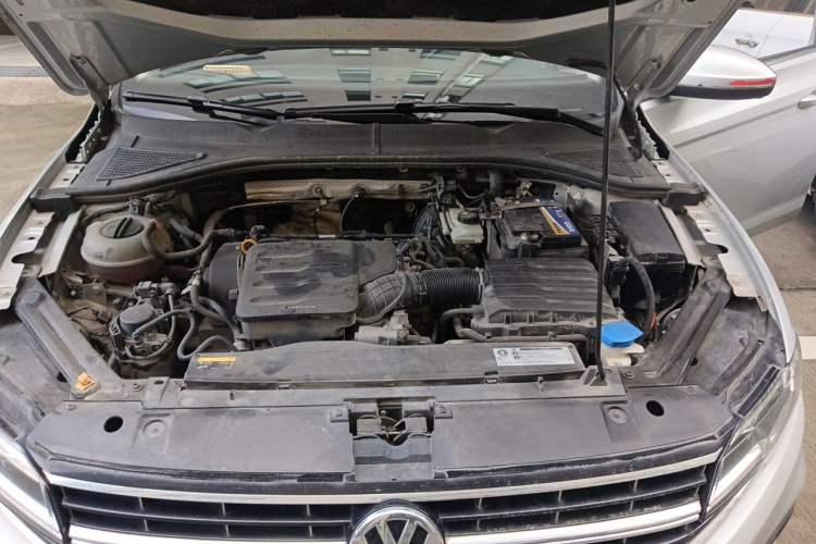 Used Volkswagen Bora 2020 1.5L Manual Comfort Version Engine Bay