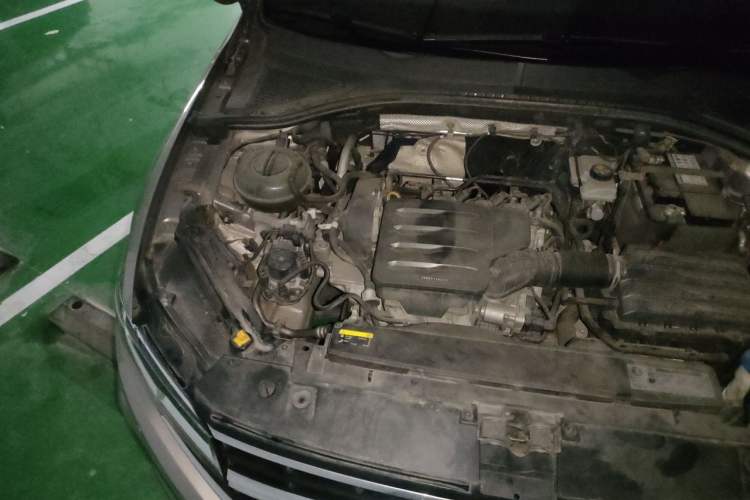 Used Volkswagen Bora 2020 1.5L Automatic Elite Version Engine Bay Right