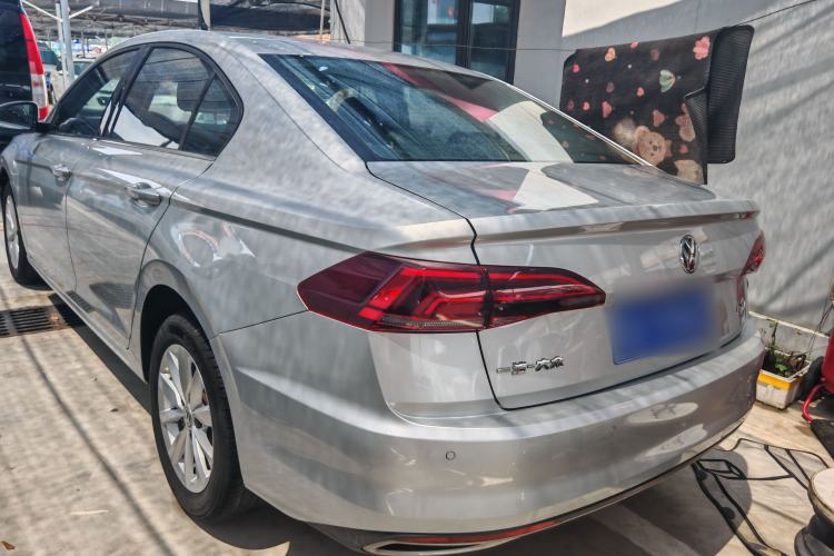 Used Volkswagen Bora 2020 1.5L Manual Comfort Version Exterior 2