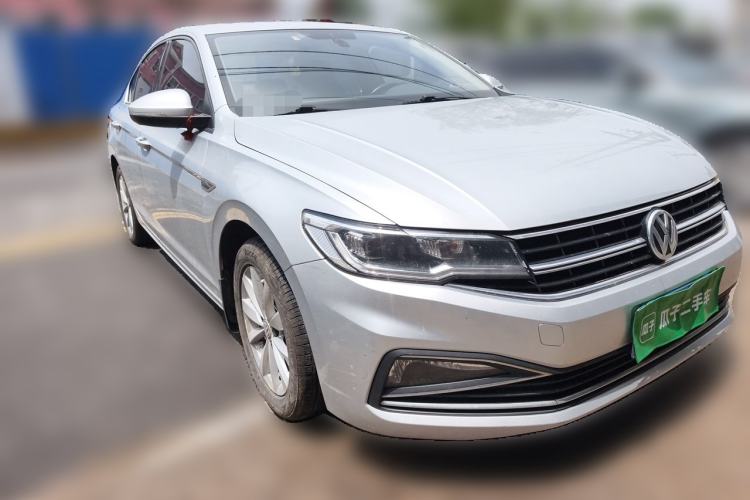 Used Volkswagen Bora 2020 1.5L Automatic Comfort Model Front Right 45 Deg