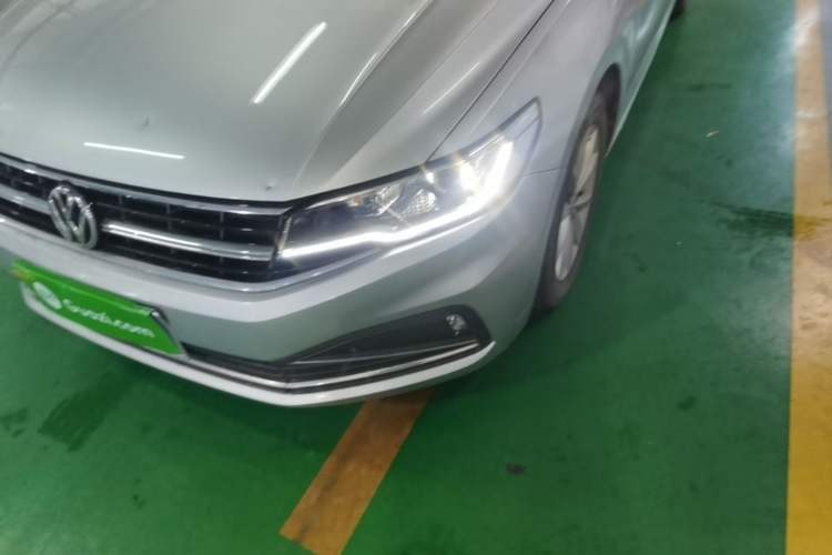 Used Volkswagen Bora 2020 1.5L Automatic Comfort Model Left Front Headlight