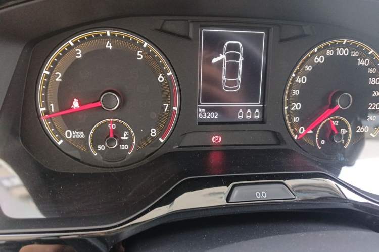 Used Volkswagen Bora 2020 1.5L Manual Comfort Version Odometer Close Up