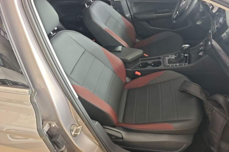 Used Volkswagen Bora 2020 1.5L Automatic Comfort Model Right Front Seat