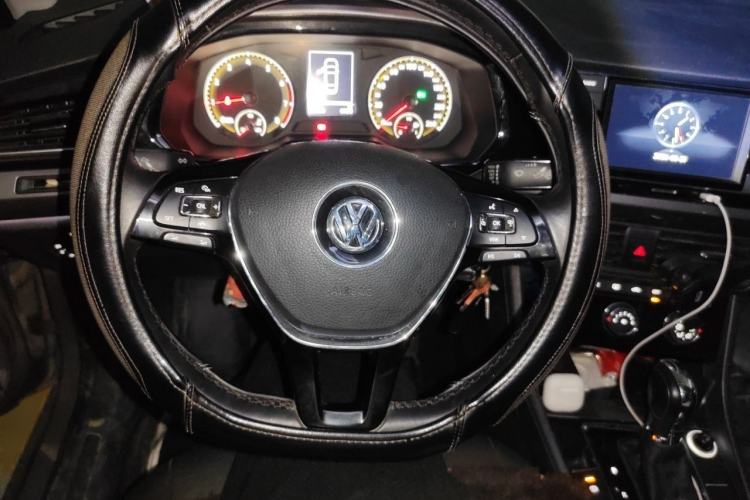 Used Volkswagen Bora 2020 1.5L Automatic Comfort Model Steering Wheel