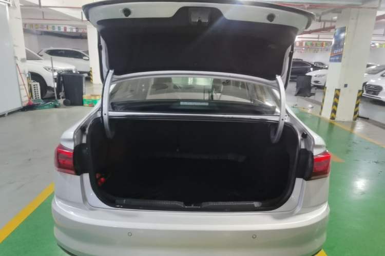 Used Volkswagen Bora 2020 1.5L Automatic Comfort Model Trunk