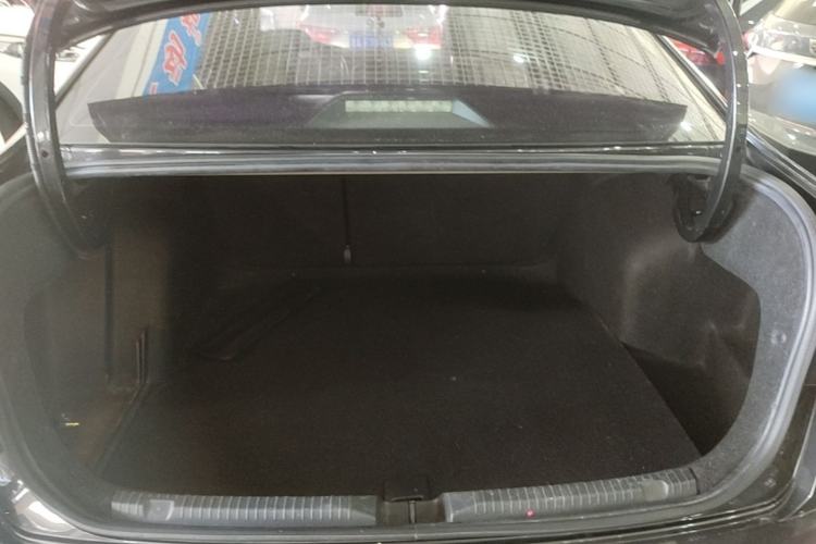 Used Volkswagen Bora 2020 1.5L Automatic Elite Version Trunk