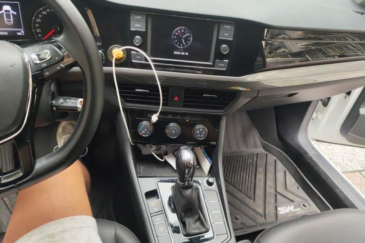 Used Volkswagen Bora 2020 1.5L Automatic Comfort Model Audio And AC Panel