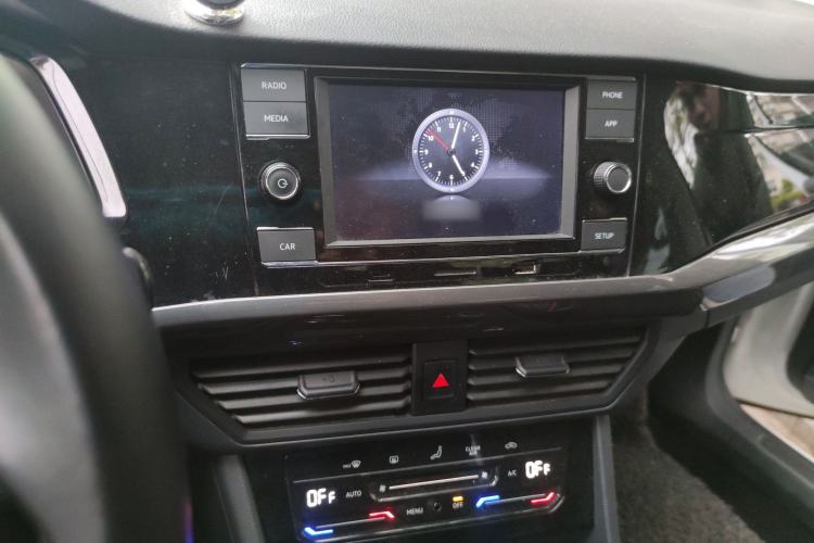Used Volkswagen Bora 2020 1.5L Automatic Elite Version Audio And AC Panel