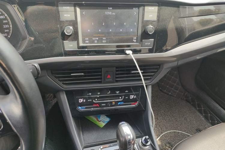 Used Volkswagen Bora 2020 280TSI DSG Elite Edition Audio And AC Panel