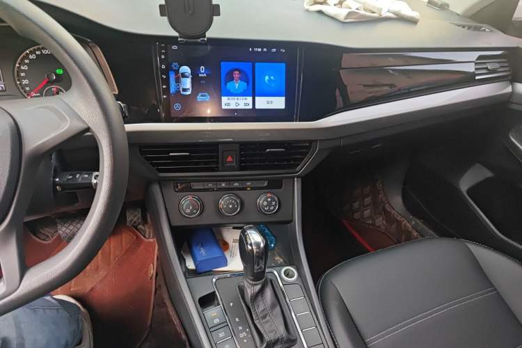 Used Volkswagen Bora 2020 1.5L Automatic Fashion Edition Audio And AC Panel