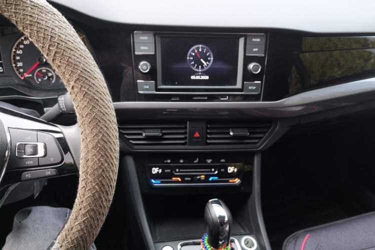 Used Volkswagen Bora 2020 1.5L Automatic Elite Version Audio And AC Panel