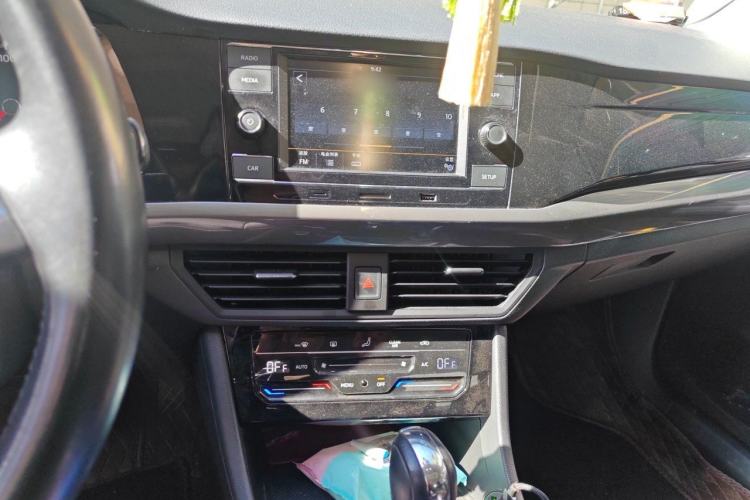 Used Volkswagen Bora 2020 1.5L Automatic Elite Version Audio And AC Panel
