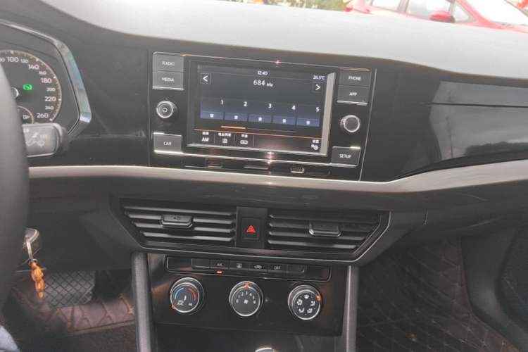 Used Volkswagen Bora 2020 1.5L Automatic Comfort Model Audio And AC Panel