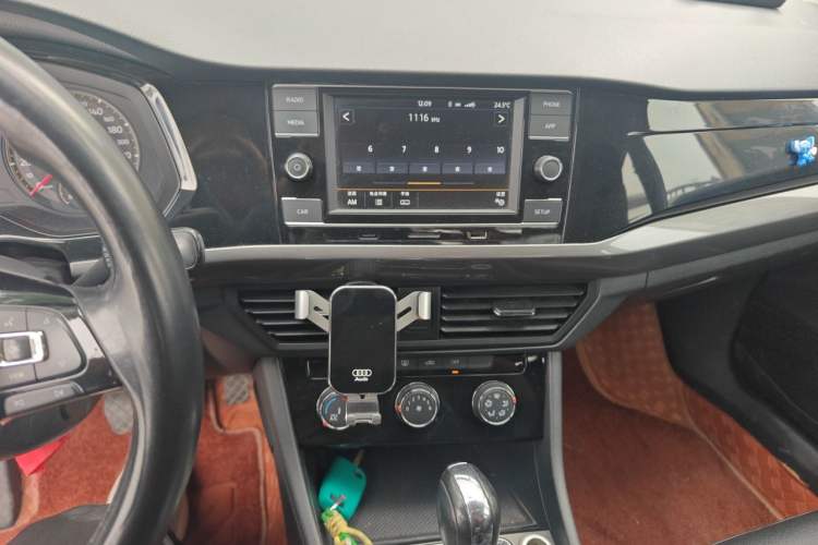 Used Volkswagen Bora 2020 1.5L Automatic Comfort Model Audio And AC Panel
