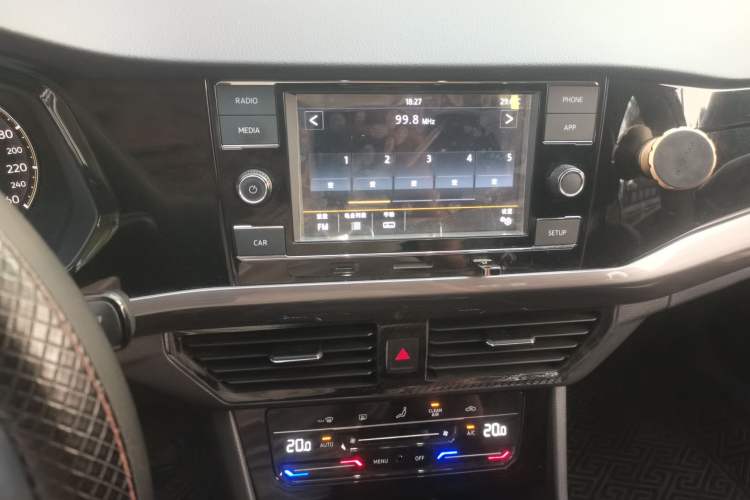 Used Volkswagen Bora 2020 1.5L Automatic Elite Version Audio And AC Panel
