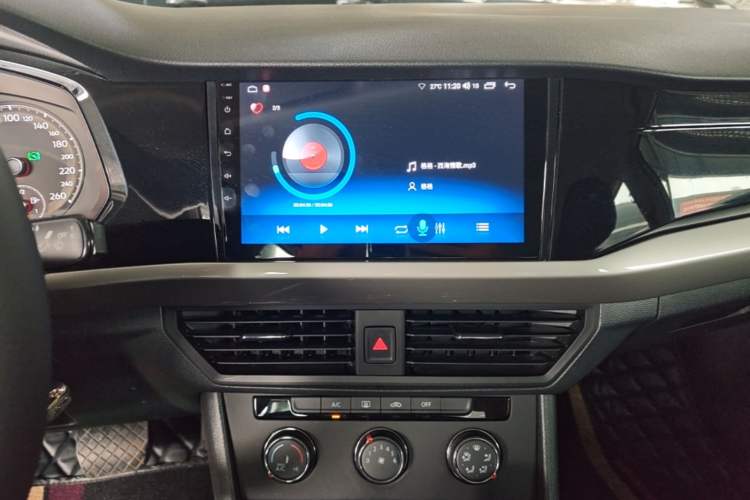 Used Volkswagen Bora 2020 1.5L Automatic Fashion Edition Audio And AC Panel