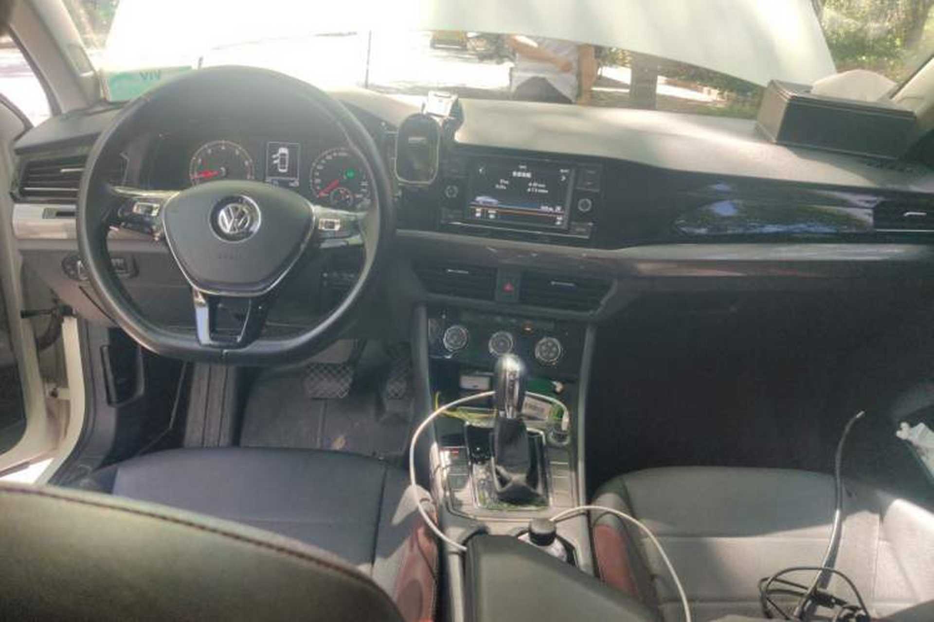 Used Volkswagen Bora 2020 1.5L Automatic Comfort Model Center Console