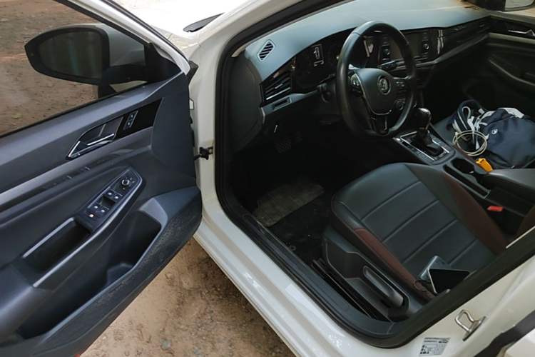 Used Volkswagen Bora 2020 1.5L Automatic Comfort Model Driver Seat