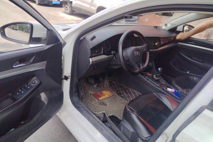 Used Volkswagen Bora 2020 1.5L Manual Fashion Edition Driver Seat