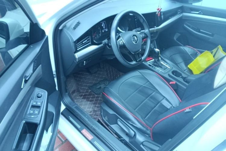 Used Volkswagen Bora 2020 1.5L Automatic Fashion Edition Driver Seat