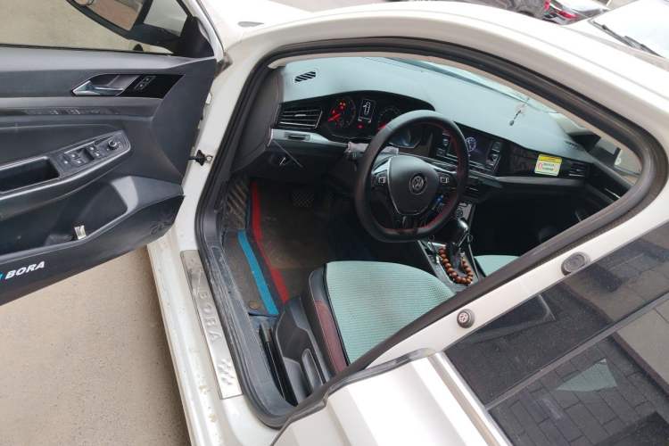 Used Volkswagen Bora 2020 1.5L Automatic Comfort Model Driver Seat