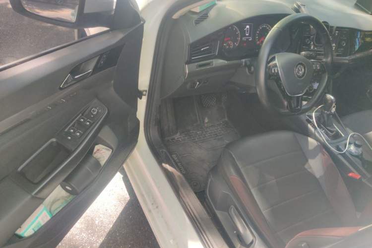 Used Volkswagen Bora 2020 1.5L Automatic Comfort Model Driver Seat