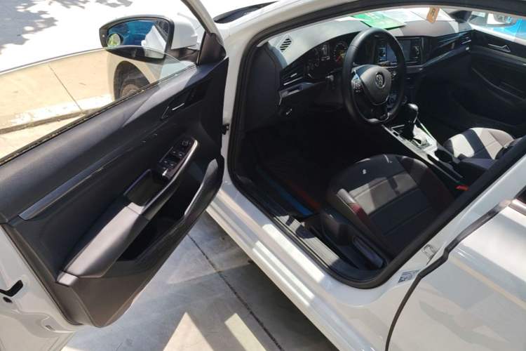Used Volkswagen Bora 2020 1.5L Automatic Comfort Model Driver Seat