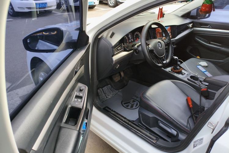 Used Volkswagen Bora 2020 1.5L Automatic Fashion Edition Driver Seat