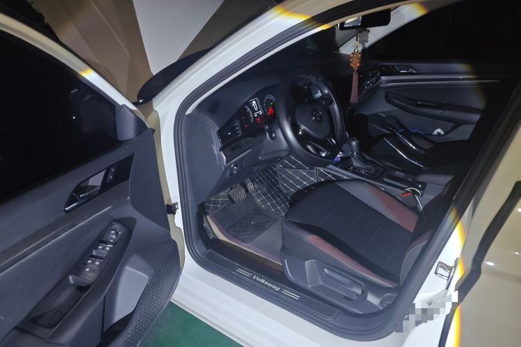 Used Volkswagen Bora 2020 1.5L Automatic Elite Version Driver Seat