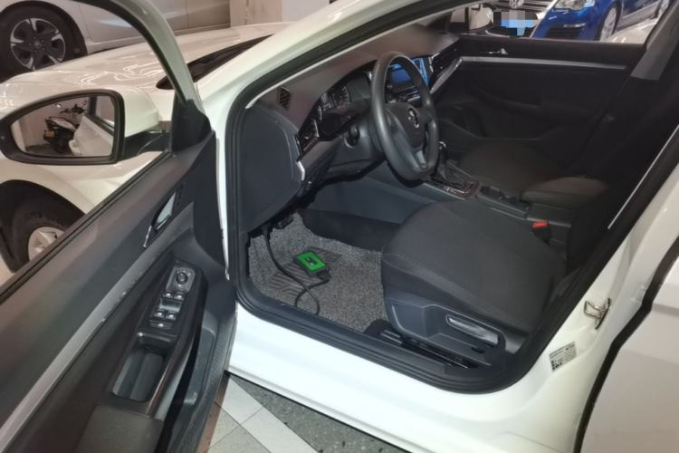 Used Volkswagen Bora 2020 1.5L Automatic Fashion Edition Driver Seat