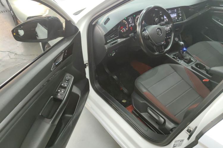Used Volkswagen Bora 2020 1.5L Automatic Comfort Model Driver Seat