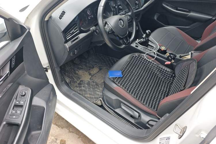 Used Volkswagen Bora 2020 1.5L Manual Comfort Version Driver Seat