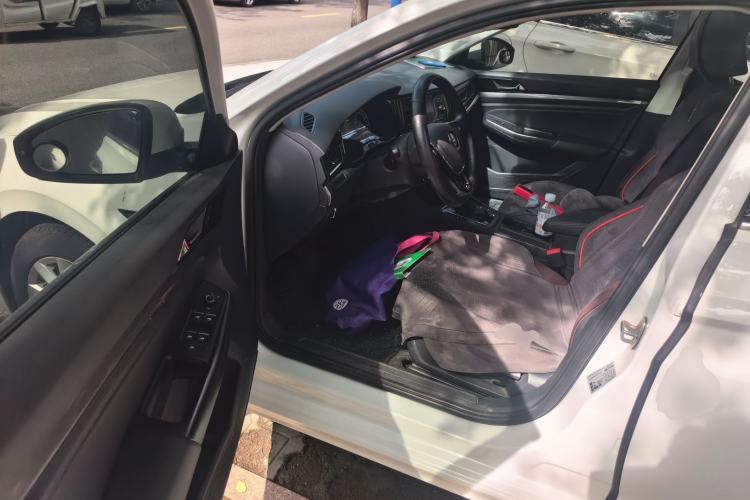 Used Volkswagen Bora 2020 1.5L Automatic Elite Version Driver Seat
