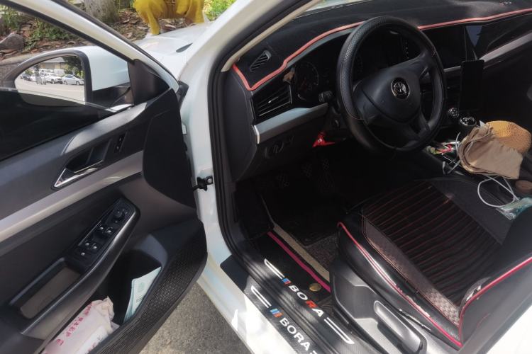 Used Volkswagen Bora 2020 1.5L Manual Fashion Edition Driver Seat