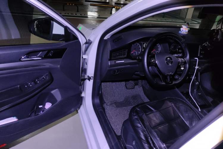 Used Volkswagen Bora 2020 1.5L Automatic Comfort Model Driver Seat