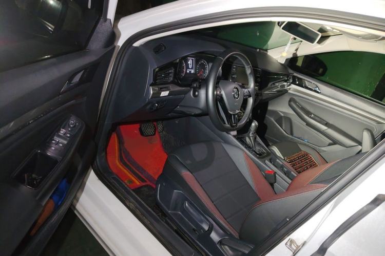 Used Volkswagen Bora 2020 1.5L Automatic Elite Version Driver Seat
