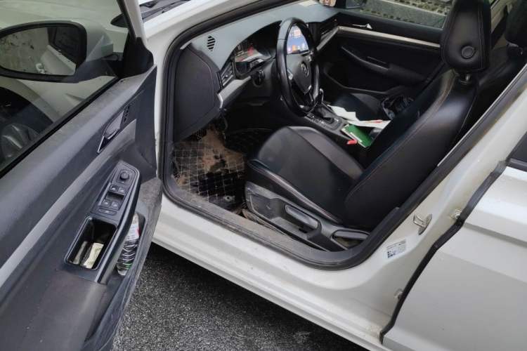 Used Volkswagen Bora 2020 1.5L Automatic Fashion Edition Driver Seat