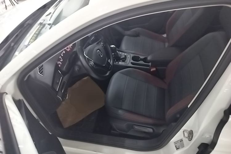 Used Volkswagen Bora 2020 1.5L Automatic Comfort Model Driver Seat