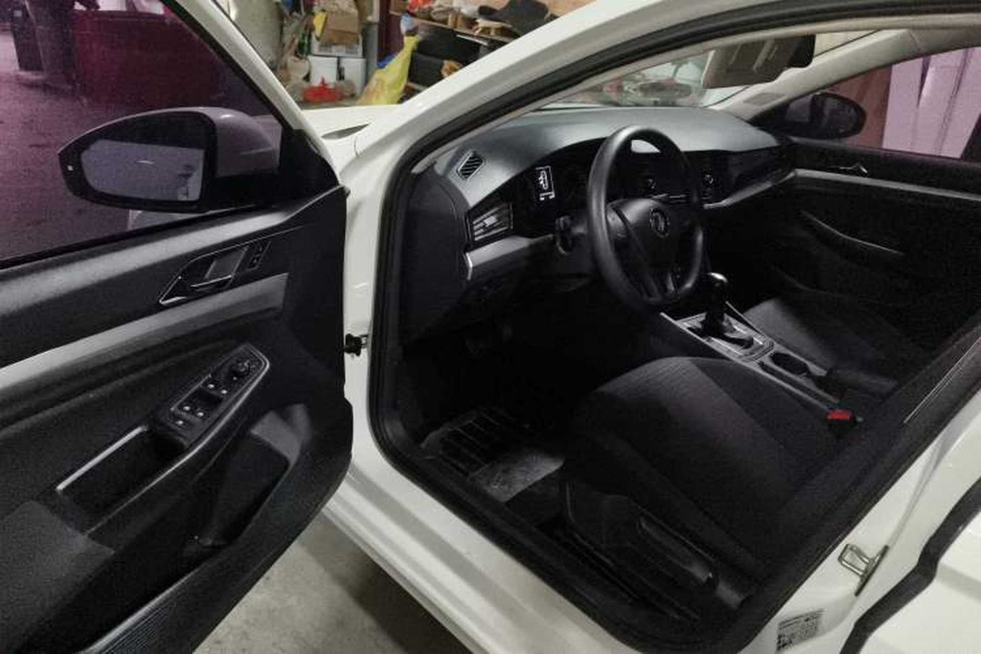 Used Volkswagen Bora 2020 1.5L Automatic Fashion Edition Driver Seat