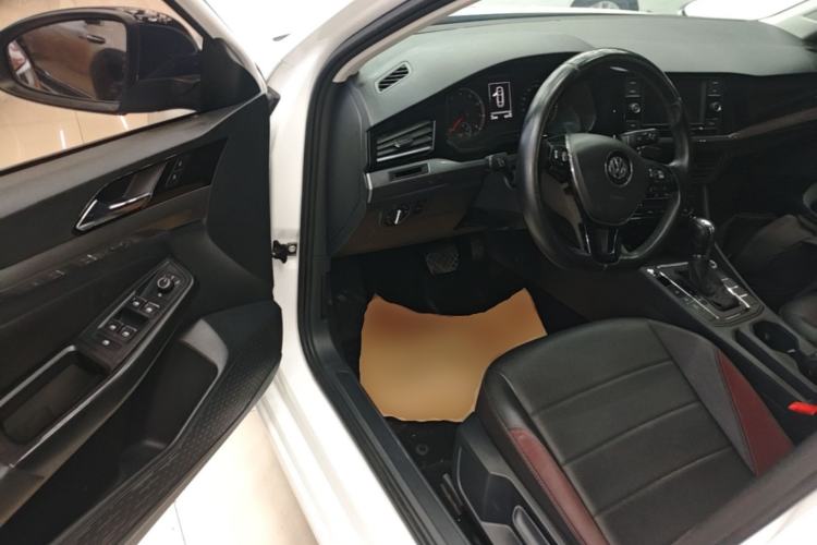Used Volkswagen Bora 2020 1.5L Automatic Elite Version Driver Seat