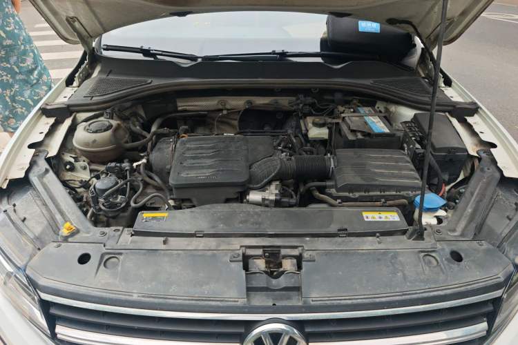Used Volkswagen Bora 2020 1.5L Automatic Fashion Edition Engine Bay