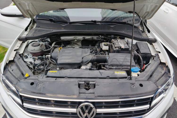 Used Volkswagen Bora 2020 1.5L Automatic Elite Version Engine Bay