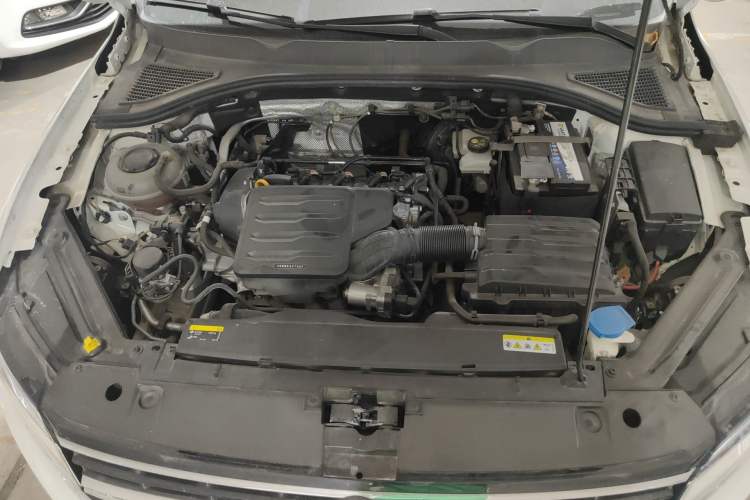 Used Volkswagen Bora 2020 1.5L Automatic Elite Version Engine Bay
