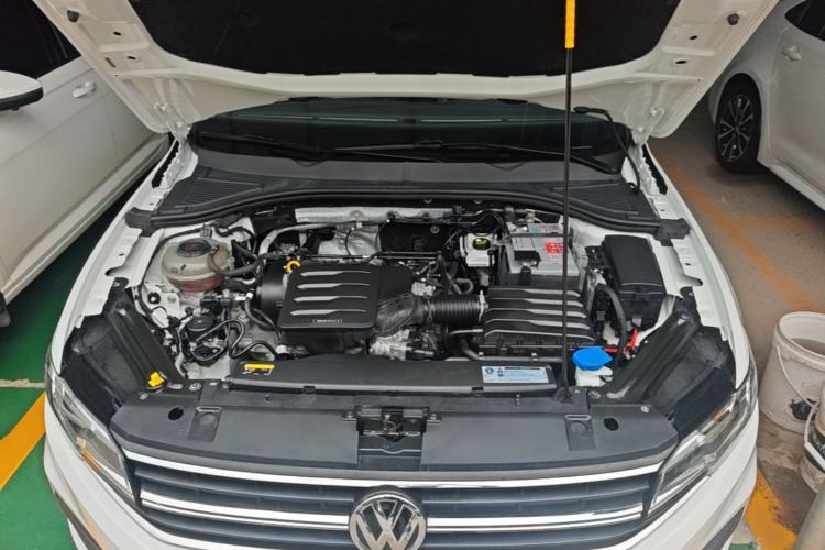 Used Volkswagen Bora 2020 1.5L Automatic Fashion Edition Engine Bay