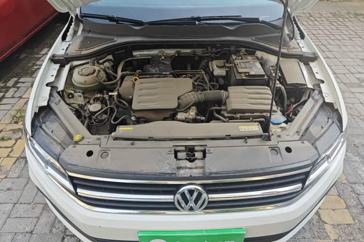 Used Volkswagen Bora 2020 1.5L Automatic Fashion Edition Engine Bay