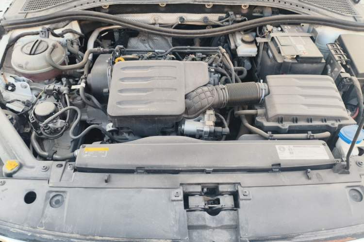 Used Volkswagen Bora 2020 1.5L Manual Comfort Version Engine Bay