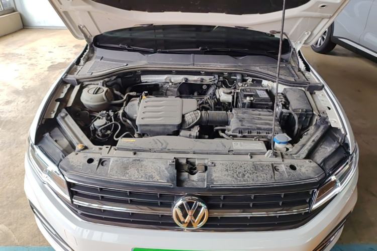 Used Volkswagen Bora 2020 1.5L Automatic Fashion Edition Engine Bay