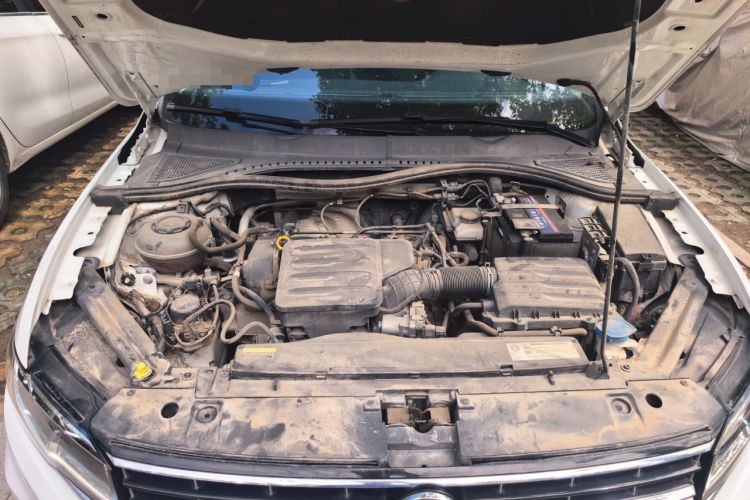 Used Volkswagen Bora 2020 1.5L Automatic Elite Version Engine Bay