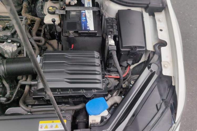Used Volkswagen Bora 2020 1.5L Automatic Comfort Model Engine Bay Left