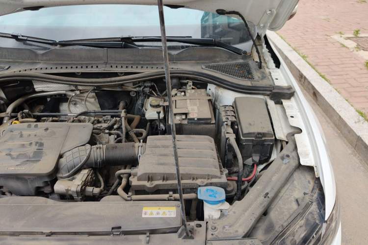 Used Volkswagen Bora 2020 1.5L Automatic Comfort Model Engine Bay Left